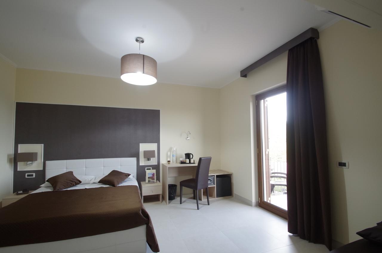 تاورمينا B&B Villa Valentina المظهر الخارجي الصورة