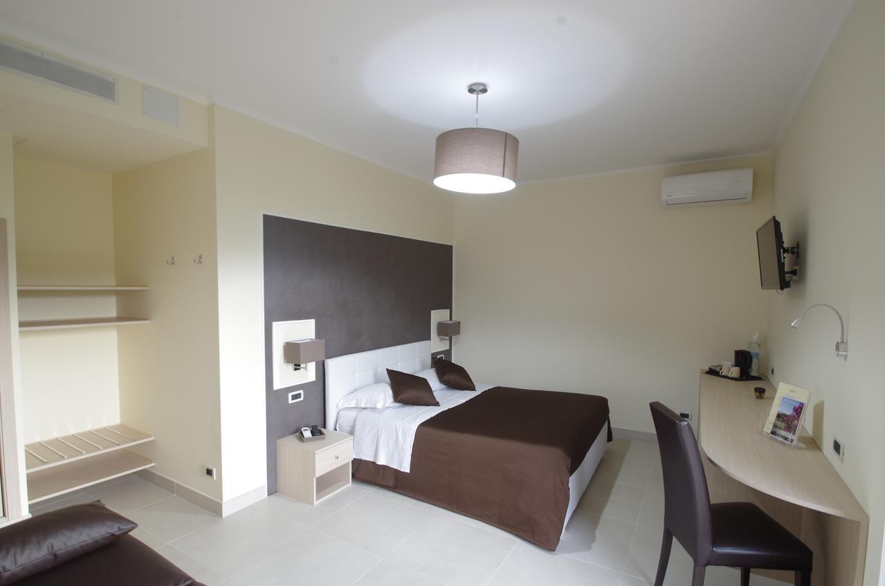 تاورمينا B&B Villa Valentina المظهر الخارجي الصورة