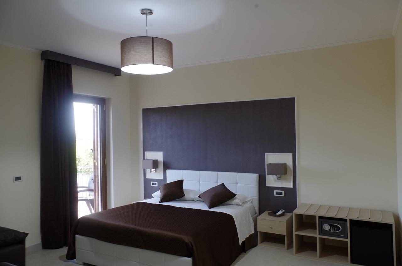 تاورمينا B&B Villa Valentina المظهر الخارجي الصورة