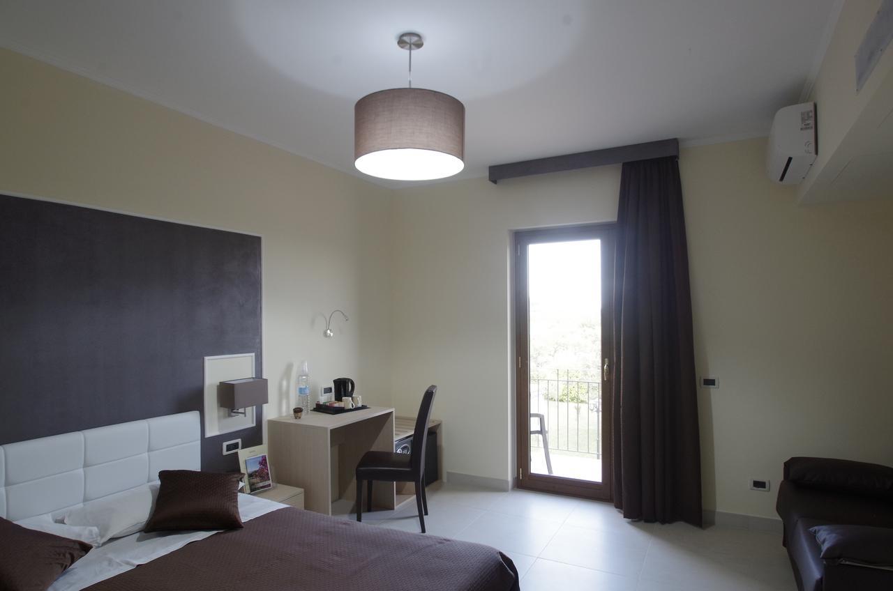 تاورمينا B&B Villa Valentina المظهر الخارجي الصورة